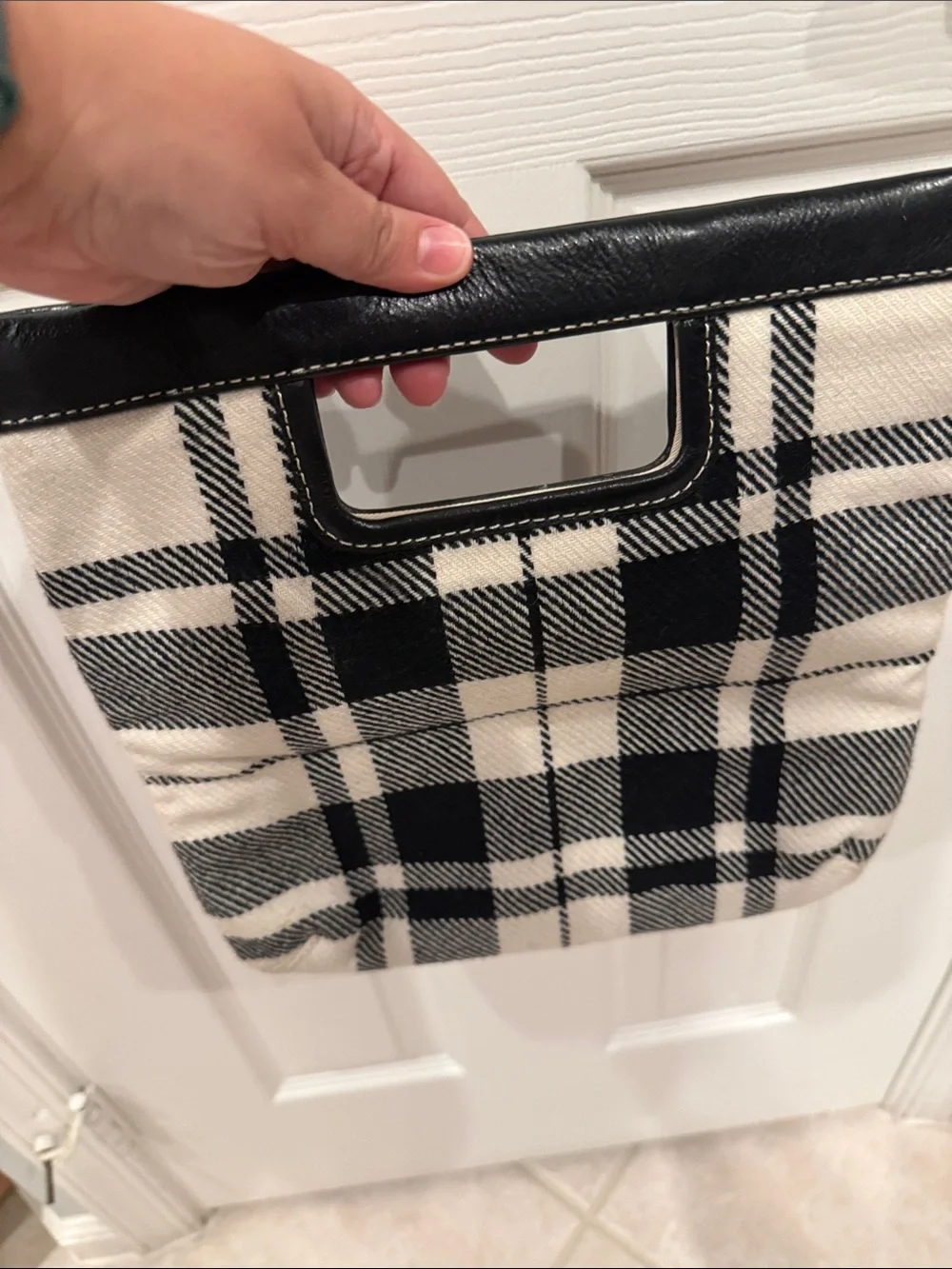 Banana Republic Black & Cream Plaid Top-Handle Clutch